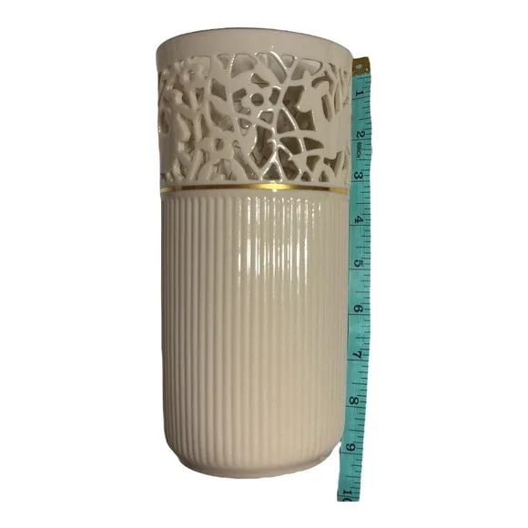 Lenox Ivory Vase Woodland Carved Design Gold Trim Elegant Decor 9" Tall - Picture 3 of 4